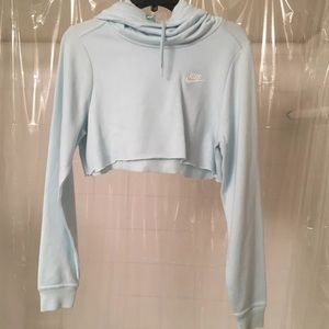 Cropped Nike hoodie